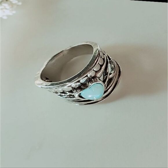 Heart Shaped Fire Opal Ring on 925 SterlingSilver - Picture 5 of 5